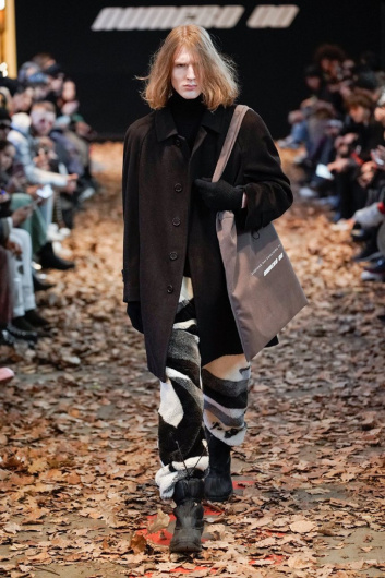 Fotoservizio/FW 20-21/MEN/SFILATA/NUMERO 00/DP2/3