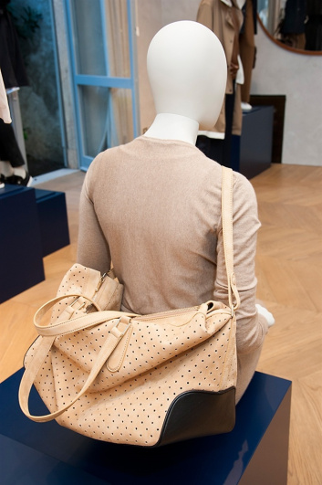 Fotoservizio/SS 2016/WOMEN/CALLENS/DP2/44