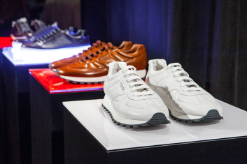 Fotoservizio/FW 20-21/MEN/PRESENTAZIONE/CHURCH'S/DP2/1