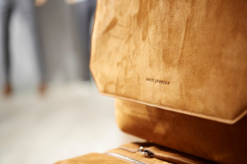 Fotoservizio/FW 20-21/MEN/PRESENTAZIONE/BRETT JOHNSON/DP2/1