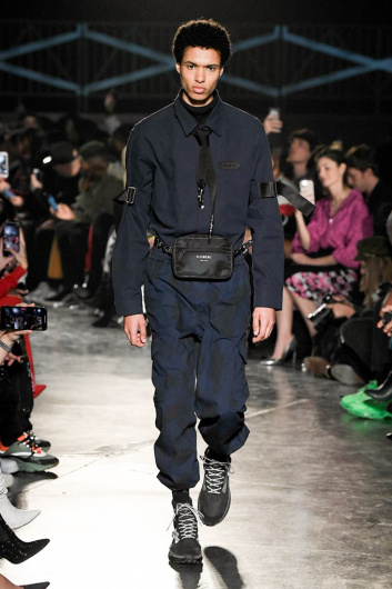 Fotoservizio/FW 20-21/MEN/SFILATA/ICEBERG/DP2/3
