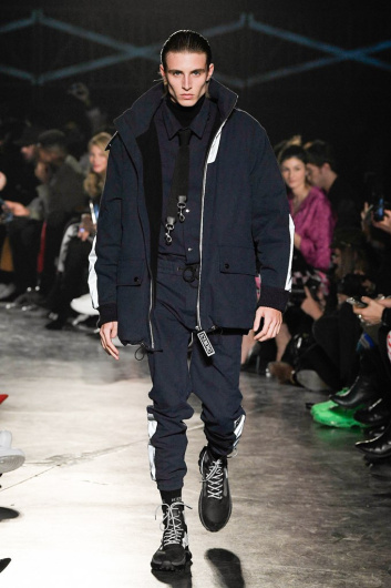 Fotoservizio/FW 20-21/MEN/SFILATA/ICEBERG/DP2/0