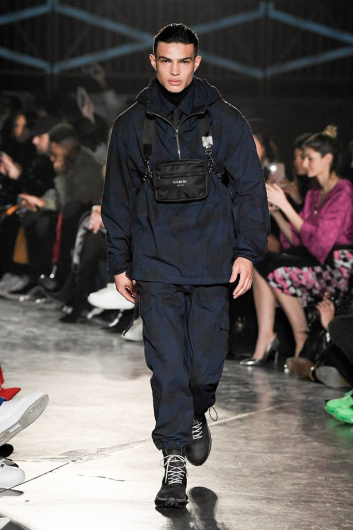 Fotoservizio/FW 20-21/MEN/SFILATA/ICEBERG/DP2/1