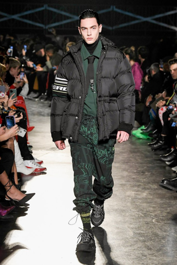 Fotoservizio/FW 20-21/MEN/SFILATA/ICEBERG/DP2/9