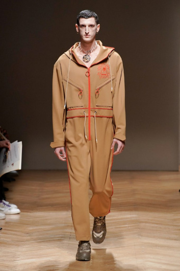 Fotoservizio/FW 20-21/MEN/SFILATA/RESHAKE/DP2/2