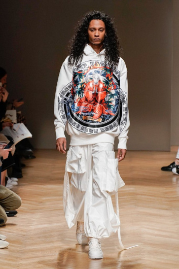 Fotoservizio/FW 20-21/MEN/SFILATA/RESHAKE/DP2/8