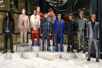 Fotoservizio/FW 20-21/MEN/PRESENTAZIONE/KBHONG/DP2/12