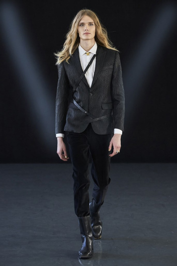 Fotoservizio/FW 21-22/MEN/SFILATA/MIGUEL VIEIRA/DP2/27