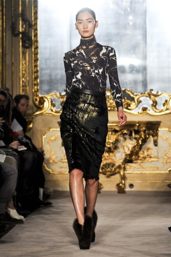 Fotoservizio/FW 2012-2013/WOMEN/MARCO DE VINCENZO/21