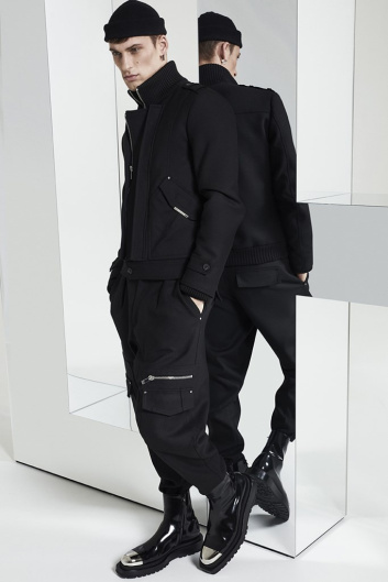 Fotoservizio/FW 21-22/MEN/SFILATA/LES HOMMES/DP2/11