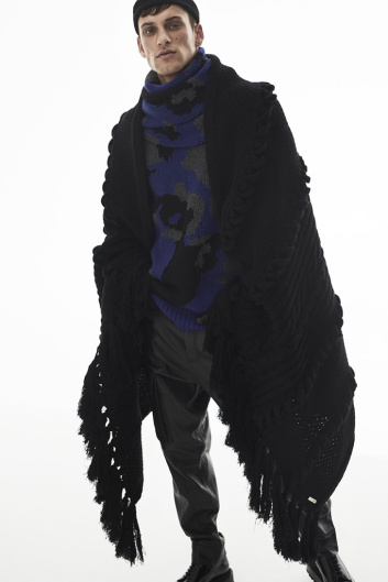 Fotoservizio/FW 21-22/MEN/SFILATA/LES HOMMES/DP2/24