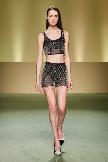 Fotoservizio/FW 21-22/WOMEN/SFILATA/WE ARE MADE IN ITALY (BLACK LIVES MATTER IN ITALIAN FASHION - COLLECTIVE)/DP2/22