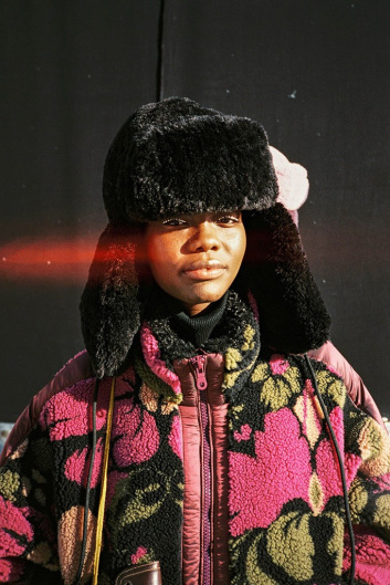 Fotoservizio/FW 21-22/WOMEN/PRESENTAZIONE/OOF WEAR/DP2/20