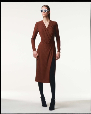 Fotoservizio/FW 21-22/WOMEN/PRESENTAZIONE/DES PHEMMES/DP2/2