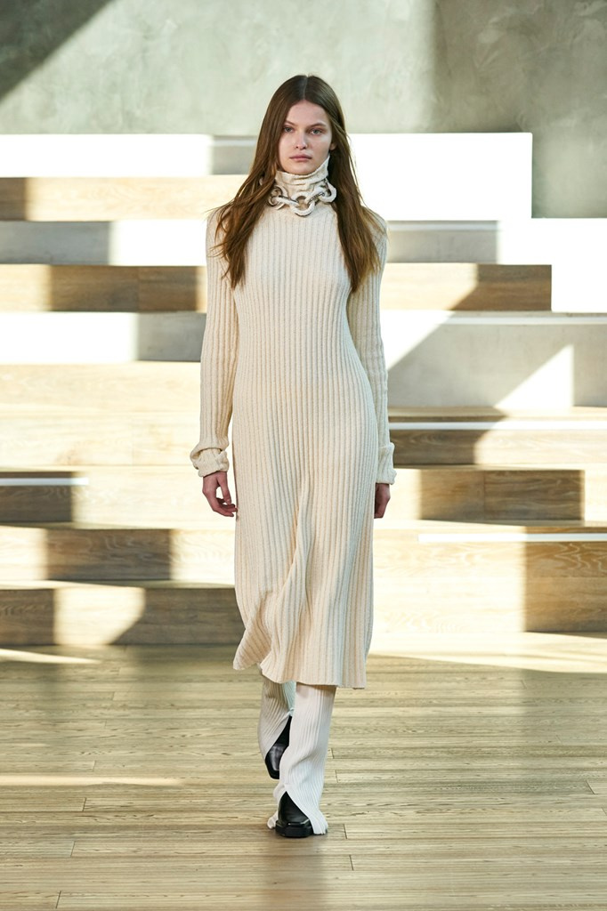 Fotoservizio/FW 21-22/WOMEN/SFILATA/SIMONA MARZIALI - MRZ/DP2/4