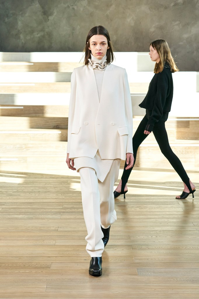 Fotoservizio/FW 21-22/WOMEN/SFILATA/SIMONA MARZIALI - MRZ/DP2/1