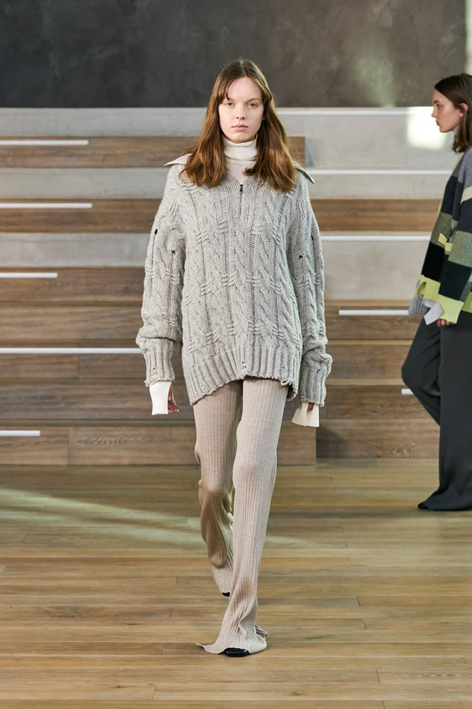 Fotoservizio/FW 21-22/WOMEN/SFILATA/SIMONA MARZIALI - MRZ/DP2/16