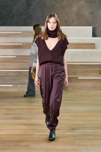 Fotoservizio/FW 21-22/WOMEN/SFILATA/SIMONA MARZIALI - MRZ/DP2/19