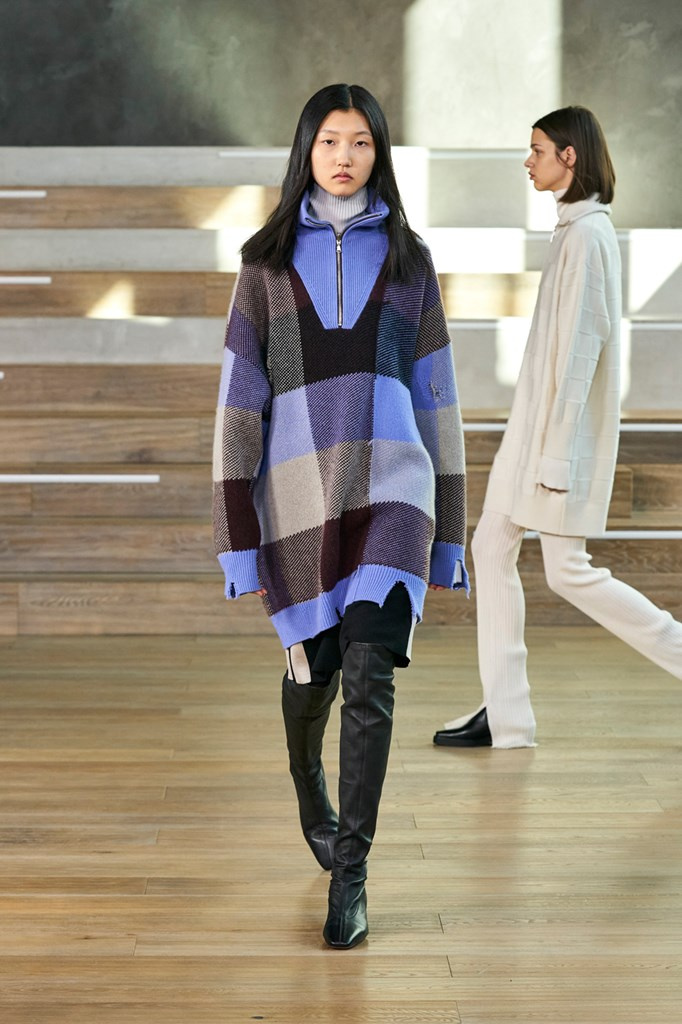 Fotoservizio/FW 21-22/WOMEN/SFILATA/SIMONA MARZIALI - MRZ/DP2/11