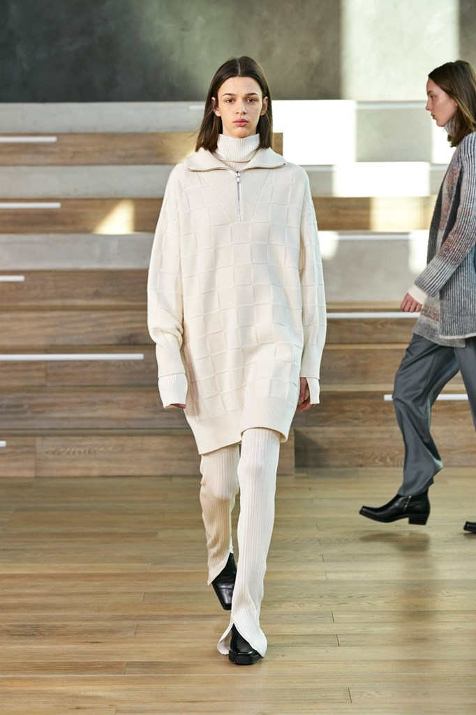 Fotoservizio/FW 21-22/WOMEN/SFILATA/SIMONA MARZIALI - MRZ/DP2/12