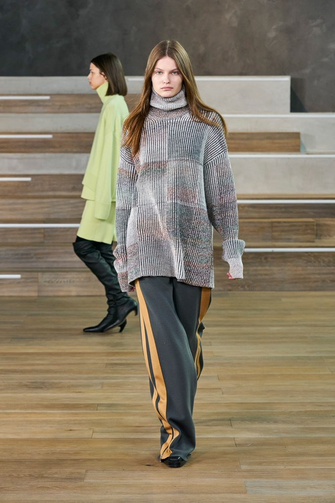 Fotoservizio/FW 21-22/WOMEN/SFILATA/SIMONA MARZIALI - MRZ/DP2/21