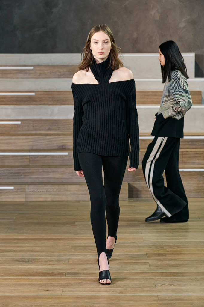 Fotoservizio/FW 21-22/WOMEN/SFILATA/SIMONA MARZIALI - MRZ/DP2/22