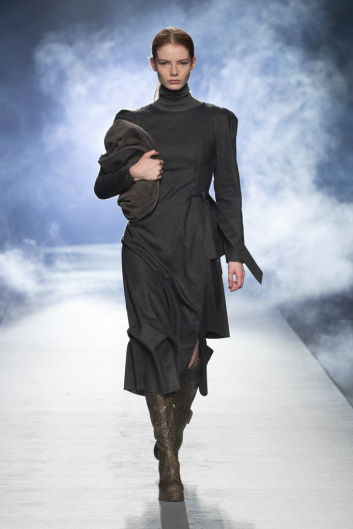 Fotoservizio/FW 21-22/WOMEN/SFILATA/ALBERTA FERRETTI/DP2/1