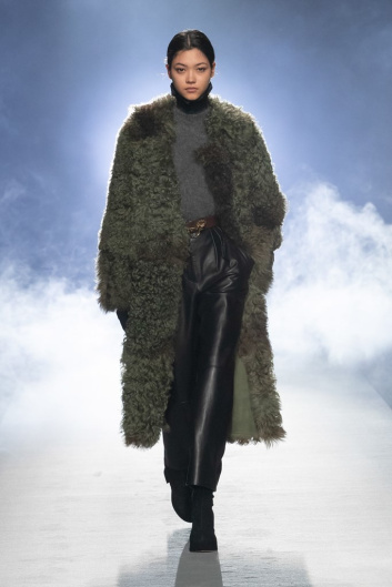 Fotoservizio/FW 21-22/WOMEN/SFILATA/ALBERTA FERRETTI/DP2/4