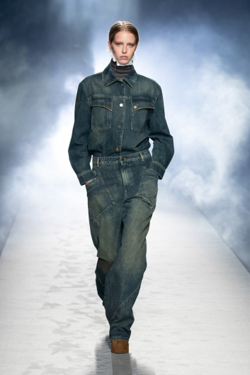 Fotoservizio/FW 21-22/WOMEN/SFILATA/ALBERTA FERRETTI/DP2/24