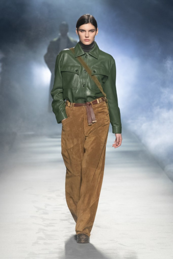 Fotoservizio/FW 21-22/WOMEN/SFILATA/ALBERTA FERRETTI/DP2/18