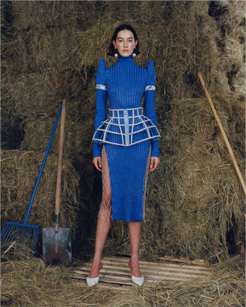 Fotoservizio/FW 21-22/WOMEN/PRESENTAZIONE/SARA WONG/DP2/12
