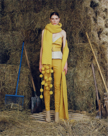 Fotoservizio/FW 21-22/WOMEN/PRESENTAZIONE/SARA WONG/DP2/28