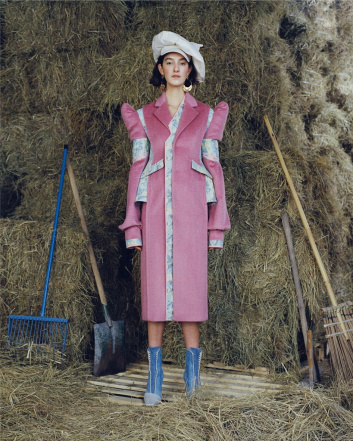 Fotoservizio/FW 21-22/WOMEN/PRESENTAZIONE/SARA WONG/DP2/34