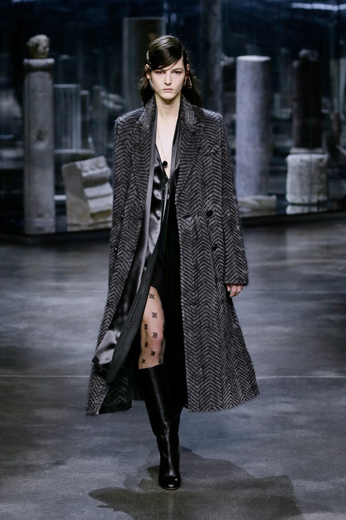 Fotoservizio/FW 21-22/WOMEN/SFILATA/FENDI/DP2/48