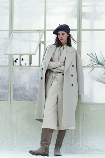 Fotoservizio/FW 21-22/WOMEN/SFILATA/BRUNELLO CUCINELLI/DP2/22