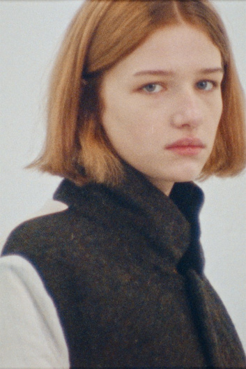 Fotoservizio/FW 21-22/WOMEN/SFILATA/FABIO QUARANTA/DP2/19