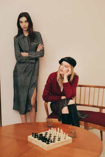 Fotoservizio/FW 21-22/WOMEN/PRESENTAZIONE/MOMONI/DP2/1