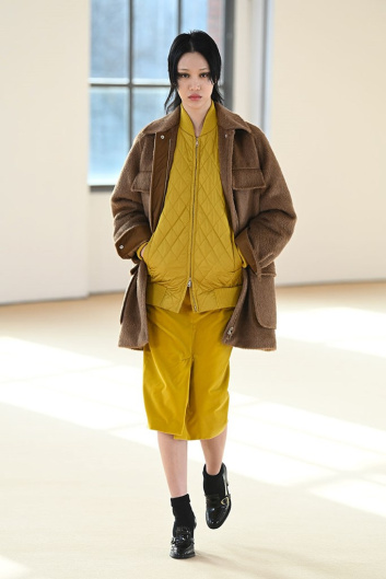 Fotoservizio/FW 21-22/WOMEN/SFILATA/MAX MARA/DP2/6