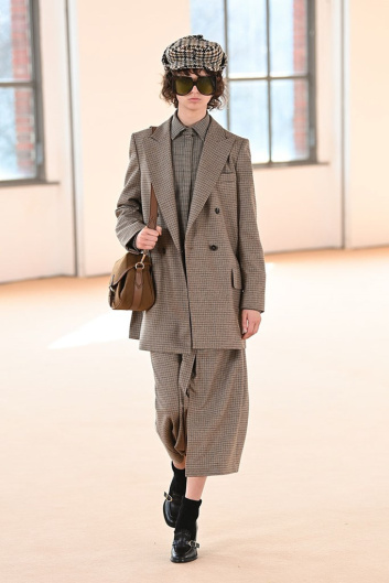 Fotoservizio/FW 21-22/WOMEN/SFILATA/MAX MARA/DP2/34
