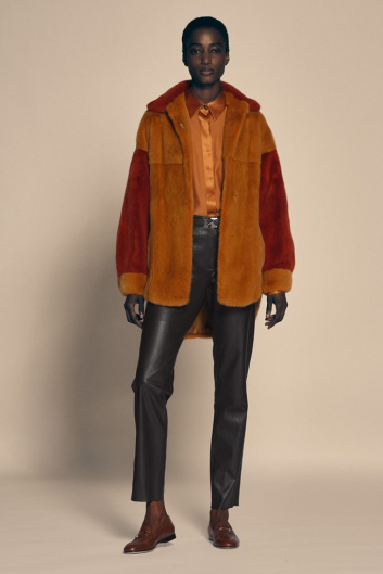 Fotoservizio/FW 21-22/WOMEN/PRESENTAZIONE/KITON/DP2/3