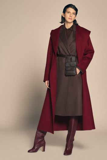 Fotoservizio/FW 21-22/WOMEN/PRESENTAZIONE/KITON/DP2/20
