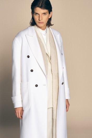 Fotoservizio/FW 21-22/WOMEN/PRESENTAZIONE/KITON/DP2/30