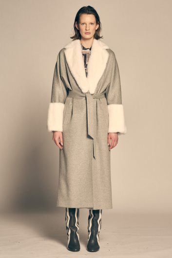 Fotoservizio/FW 21-22/WOMEN/PRESENTAZIONE/KITON/DP2/26