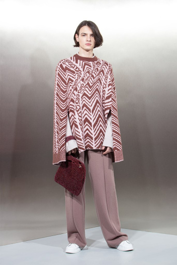 Fotoservizio/FW 21-22/WOMEN/SFILATA/ANTEPRIMA/DP2/24