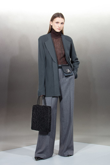 Fotoservizio/FW 21-22/WOMEN/SFILATA/ANTEPRIMA/DP2/25