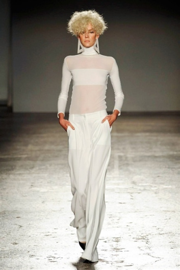 Fotoservizio/SS 2016/WOMEN/GRINKO/DP1/0