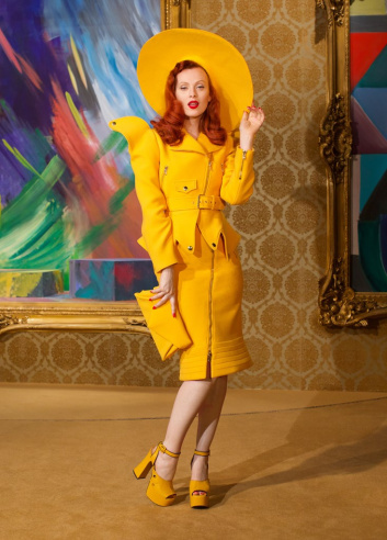 Fotoservizio/FW 21-22/WOMEN/SFILATA/MOSCHINO/DP2/15