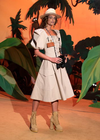 Fotoservizio/FW 21-22/WOMEN/SFILATA/MOSCHINO/DP2/27