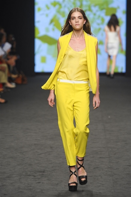 Fotoservizio/SS 2012/WOMEN/C'N'C COSTUME NATIONAL/18