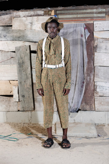 Fotoservizio/FW 21-22/WOMEN/SFILATA/MAXIVIVE/DP2/11